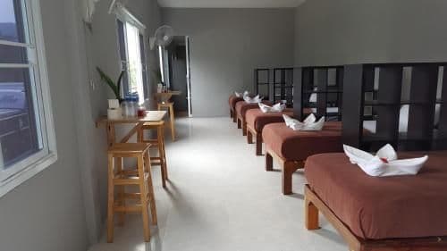Single Bed in Mixed Dormitory Room