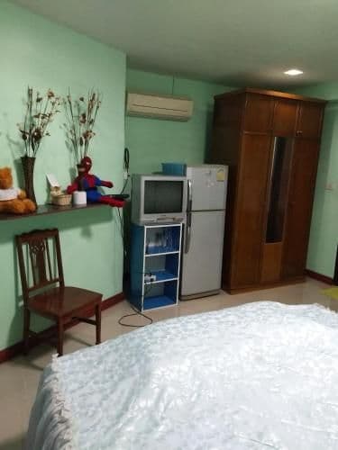 Deluxe Room (2 Adults + 1 Child)