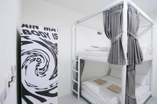 Double Bed in Mixed Dormitory Room