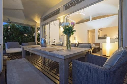 Villa - Beach Front