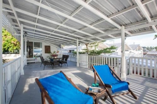 Studio Apartment with Sea View