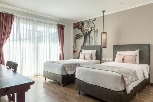 Deluxe Double or Twin Room