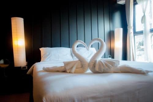 Deluxe Double Room with Private Bathroom