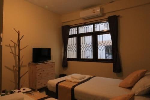 Twin Room with Private Bathroom