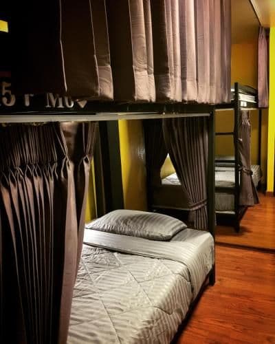 Bunk Bed in Mixed Dormitory Room