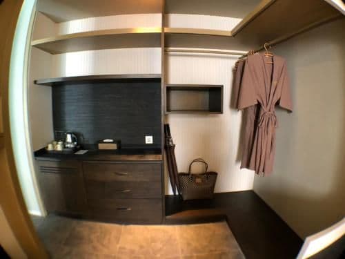 Junior Suite with Pool View