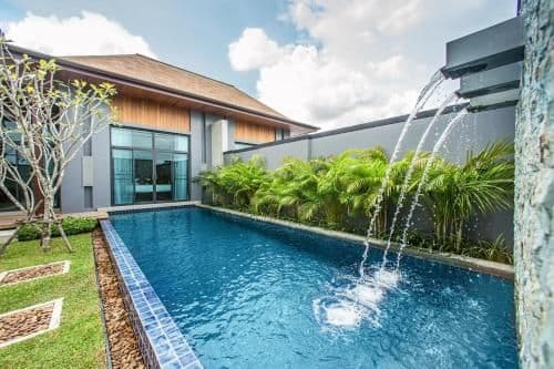 Villa Ata by Tropiclook Saiyuan style Nai Harn beach Villa Ata by Tropiclook Saiyuan style Nai Harn beach