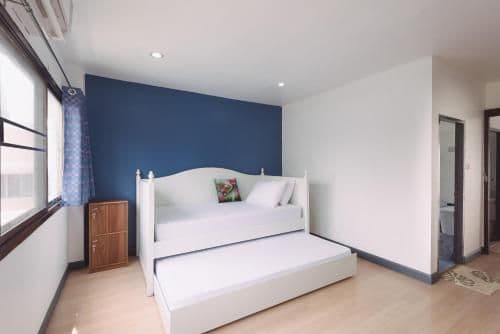 Triple Room with Private Bathroom