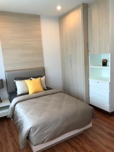 Three-Bedroom Townhouse