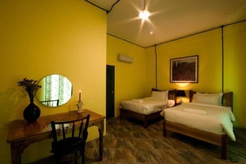 Twin Room with Private Bathroom