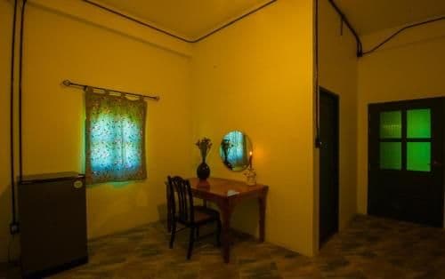 Twin Room with Private Bathroom