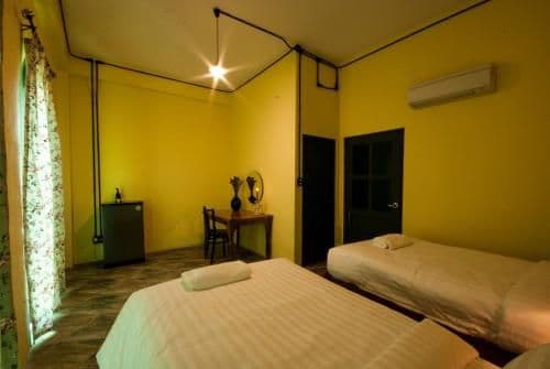 Twin Room with Private Bathroom