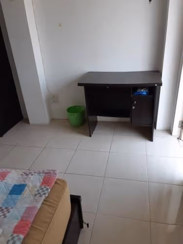 Single Room with Private Bathroom