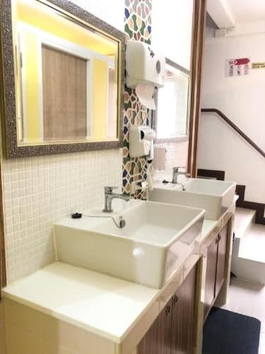 8-Bed Mixed Dormitory Room