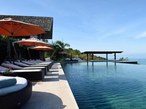 Villa with Sea View