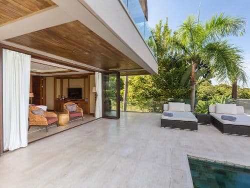 Villa with Sea View