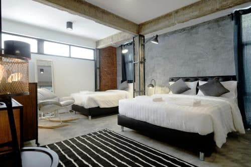 Deluxe Family Suite