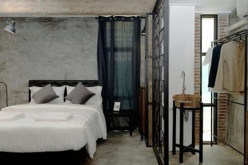 Deluxe Family Suite