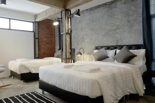 Deluxe Family Suite