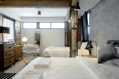 Deluxe Family Suite