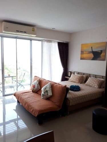 Studio Apartment with Sea View