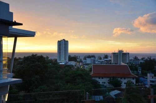 Studio Apartment with Sea View