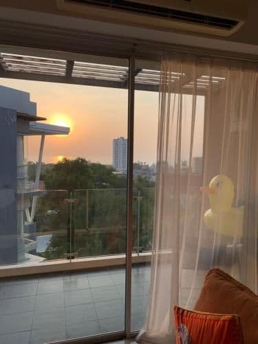 Studio Apartment with Sea View