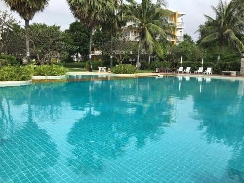 Studio Apartment with Sea View