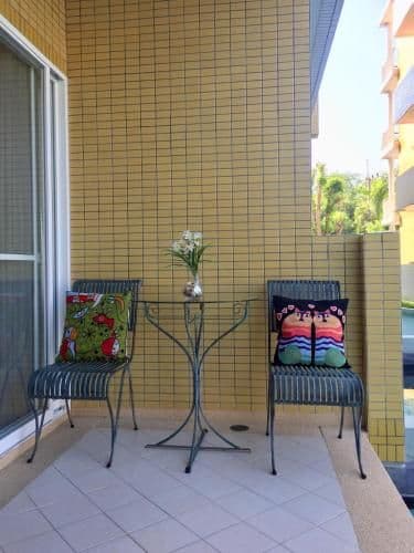 Studio Apartment with Sea View