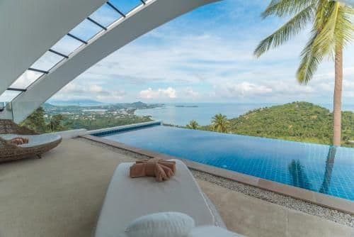 Villa with Sea View