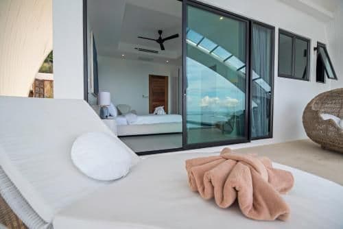 Villa with Sea View