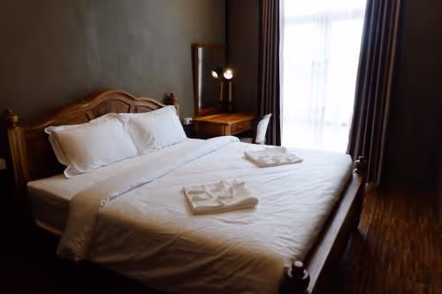 Standard Double Room with Shared Bathroom