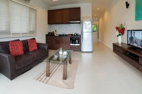 Deluxe King Suite