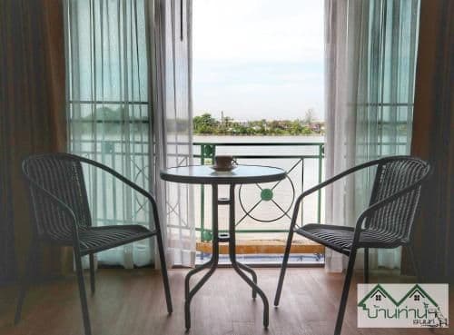 King Suite with Balcony