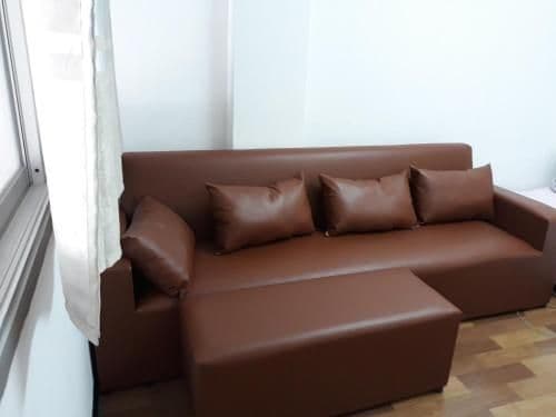 Studio with Shared Bathroom