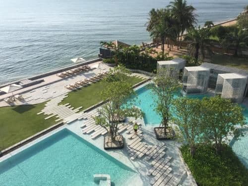 VR One at Veranda Pattaya beach by Away