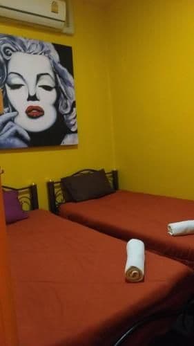 Standard Twin Room