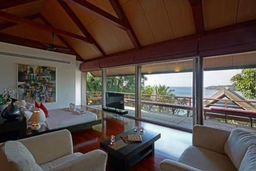 Villa with Sea View