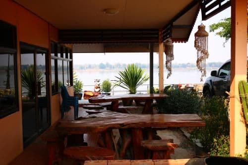 Bann Rim khong Resort