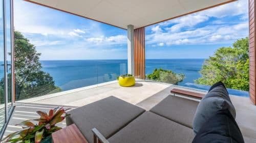 Villa with Sea View