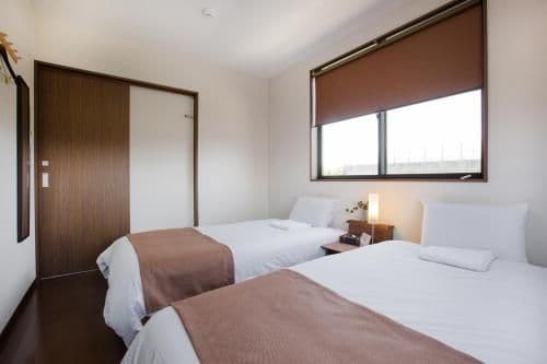Twin Room with Shared Bathroom - Non-Smoking