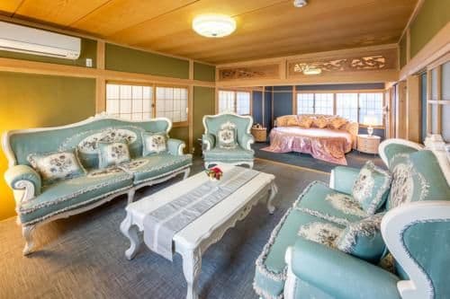 Queen Suite