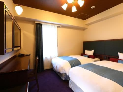 Premier Twin Room - Non-Smoking