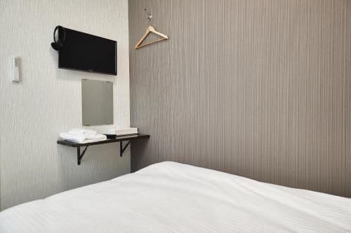 Cabin Room - Male Only