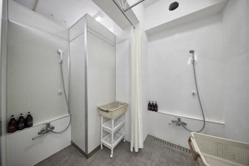 Deluxe Cabin Room - Male Only