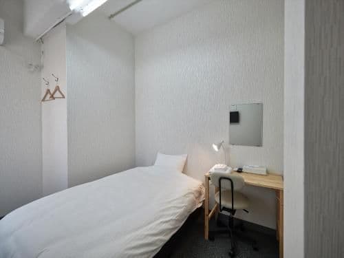 Deluxe Cabin Room - Male Only