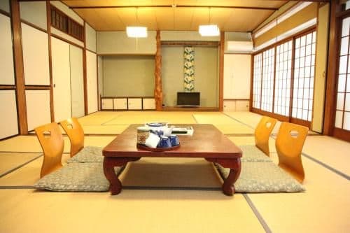 Japanese-Style Family Room - Non-Smoking