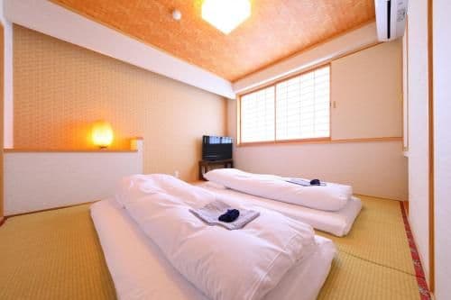 Japanese-Style Room