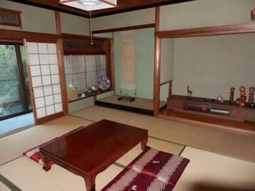 Standard Family Room