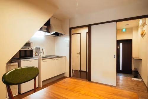 Two-Bedroom Townhouse with garden